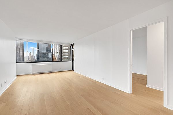 1st image of 124 W 60th St APT 29N