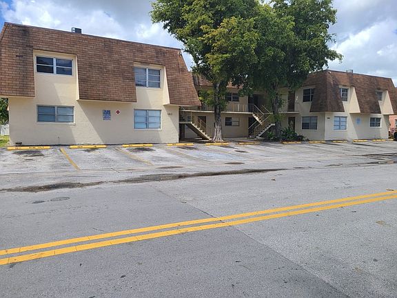 2nd image of 3801 SW 59th Ter Unit 105