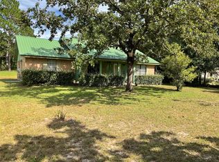 6069 Garden City Rd, Crestview, FL 32539