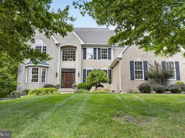 24 Cherry Farm Ln, West Chester, PA 19382