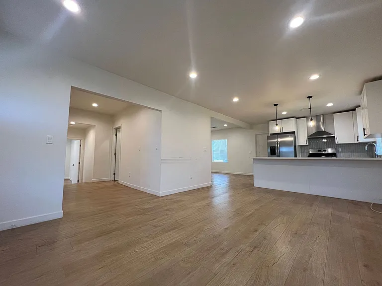 8007 Hill Dr #8009 — Photo 5