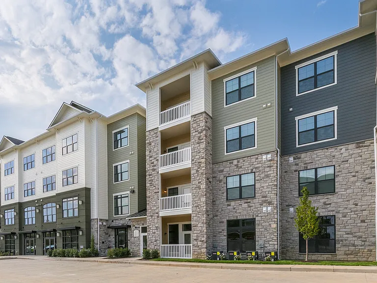 Aventura at Wild Horse Creek — Photo 31