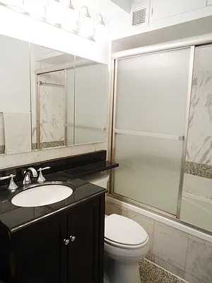 Sold by Mallan Real Estate Inc | media 17