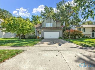 5823 Sugar Hill Ct, Sylvania, OH 43560