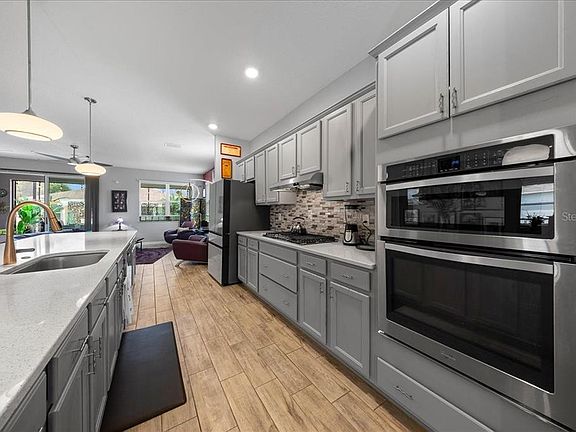5th image of 8221 SW 78th Terrace Rd