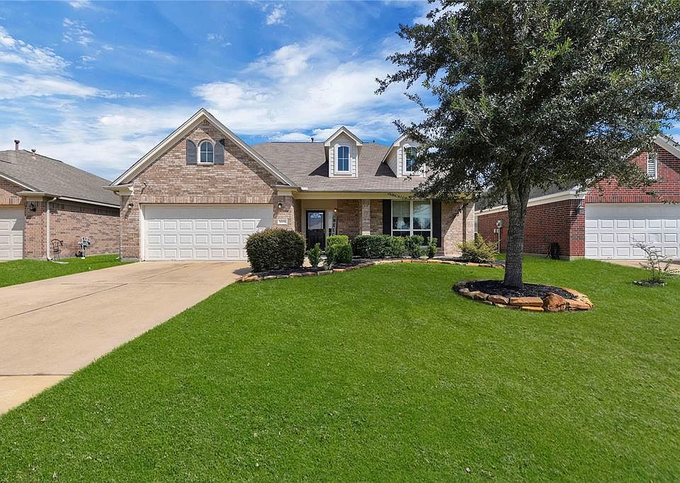 1st image of 18506 Cypress Lake Village Dr