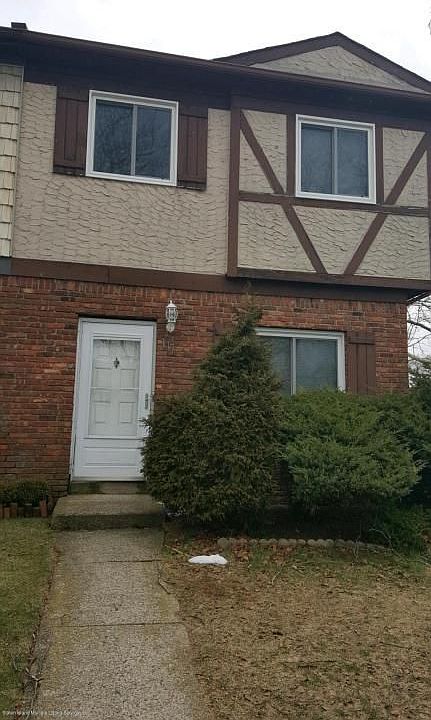 1st image of 111 Loring Ave