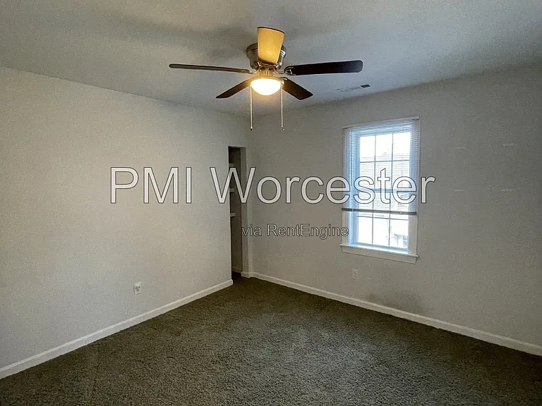 14 Edgemere Blvd #B — Photo 9