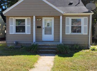 8721 Saratoga Ave, Oak Park, MI