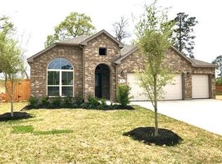 320 Maple Ln, Conroe, TX 77304