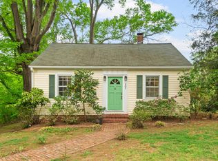 307 W Tryon St, Hillsborough, NC 27278