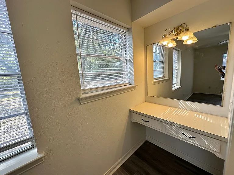2509 Garden Dr — Photo 14