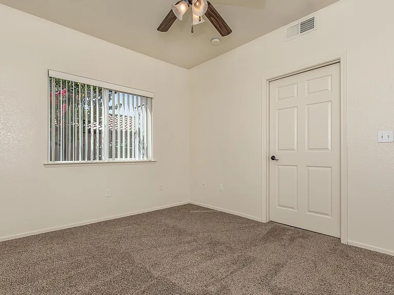 Palo Alto Place — Photo 30