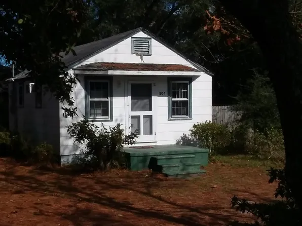 504 Monroe Ave, Carolina Beach, NC 28428