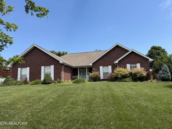 270 Lancaster Dr, Lenoir City, TN 37771