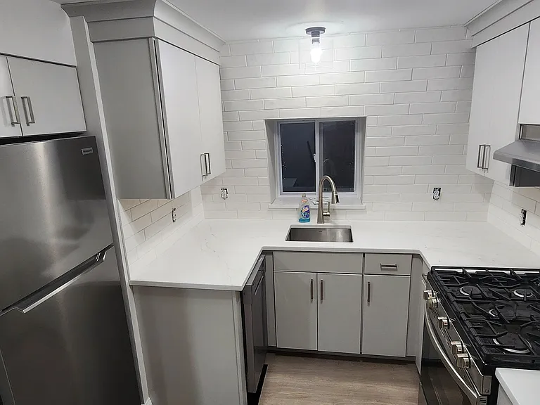 322 Brownell St #3W — Photo 3