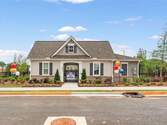3rd image of 4635 Moray Dr