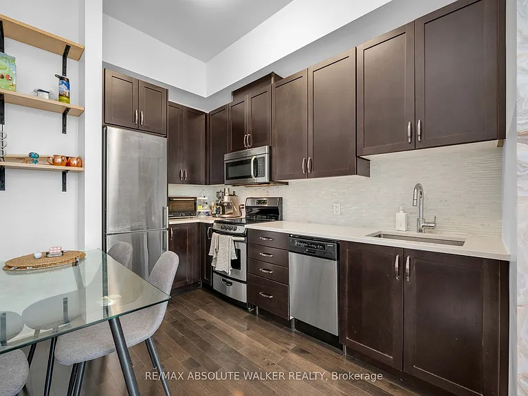 40 Nepean St #2702 — Photo 8
