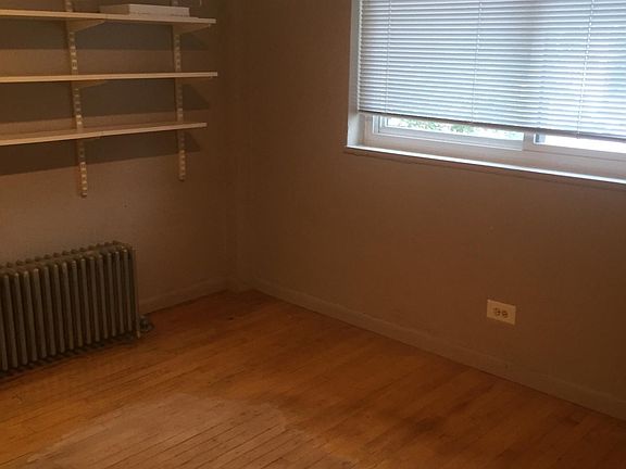 4th image of 455 Washington Blvd