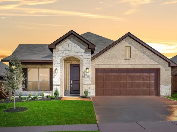 708 Misty Ln, Cleburne, TX 76033
