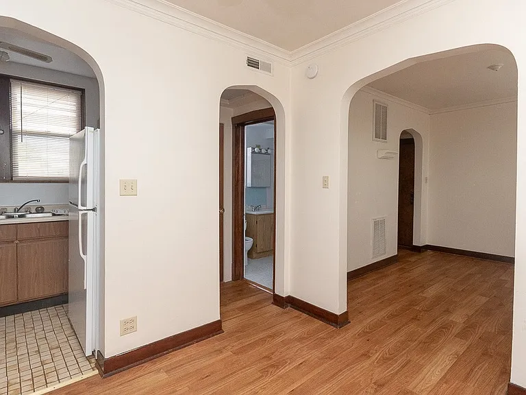 3615 N Paulina St #B3 — Photo 8
