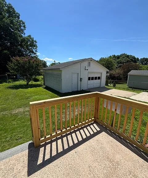 4A Broad Vista St — Photo 17