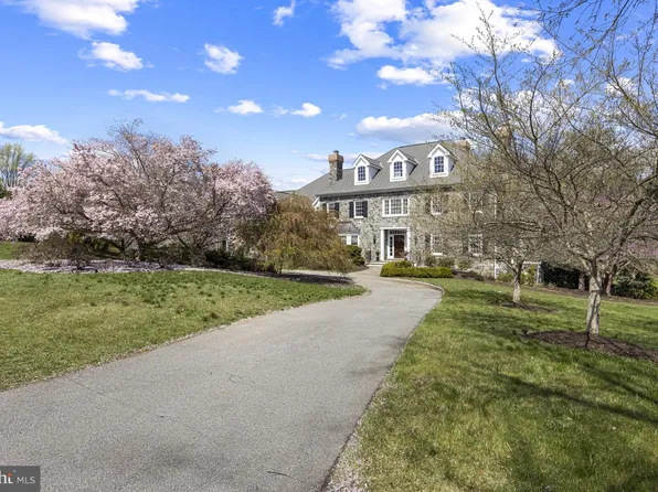7 Chaville Way, Wilmington, DE 19807