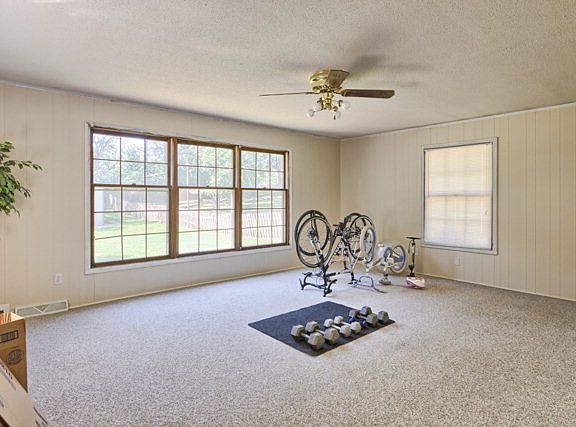 5th image of 3449 Oaklane Dr