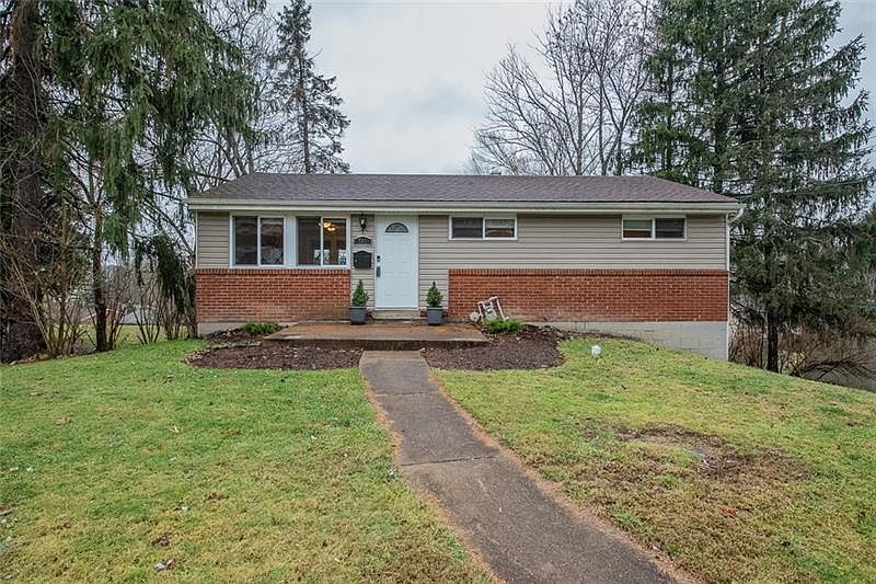 1st image of 741 Heartwood Dr