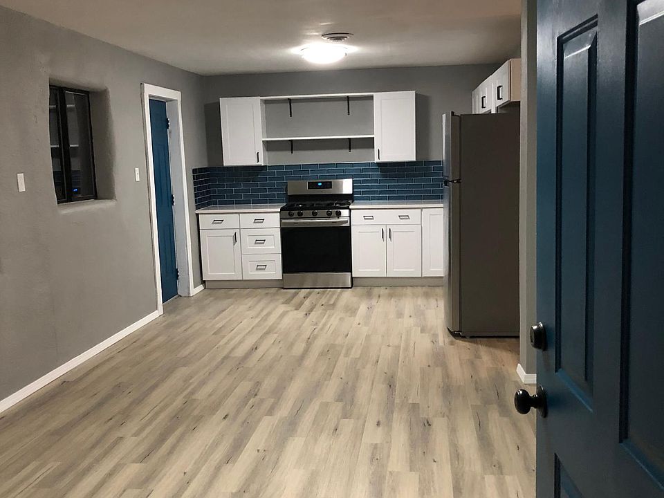 1st image of 450 Nazario St APT 4