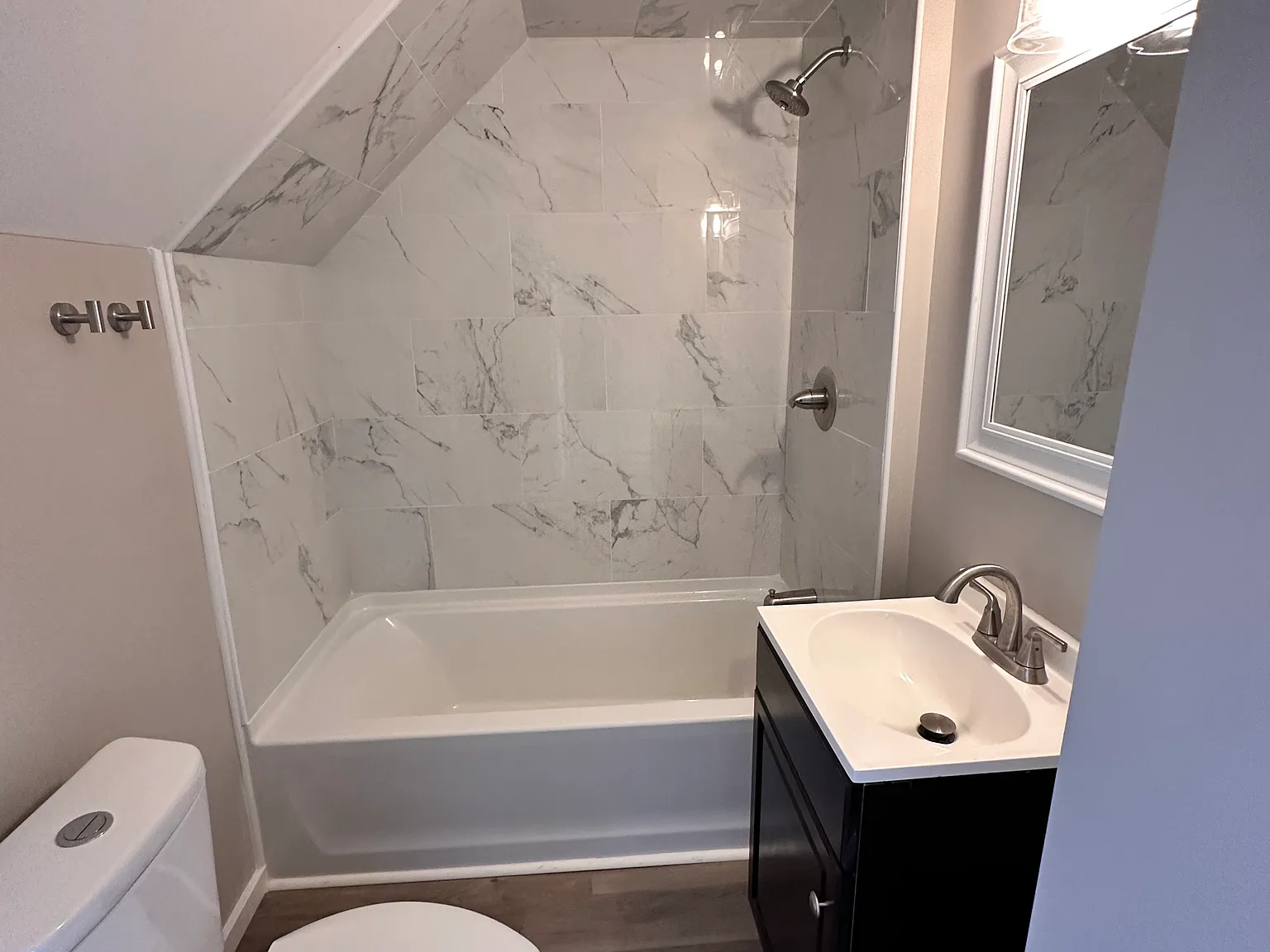 2 bed, 820 sqft, $1,175 — Photo 2