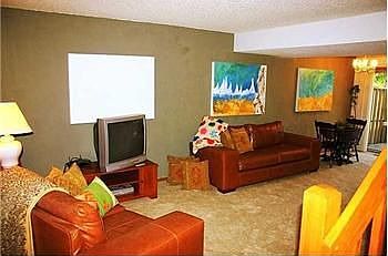 3rd image of 4900 Singleton Dr