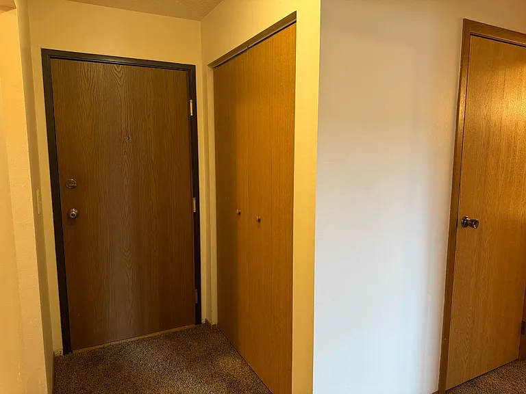 Gatewood Apartments — Photo 44