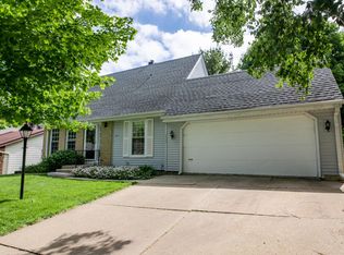 3425 Victorian Dr, Racine, WI 53406