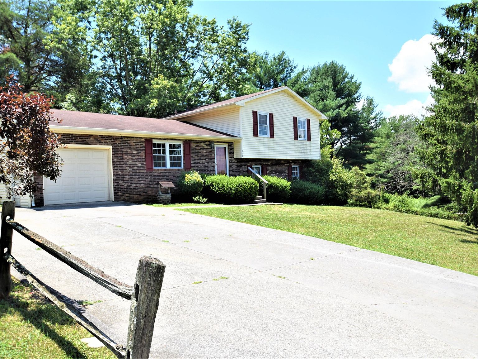 212 Hayter Dr, Morristown, TN 37813 Zillow