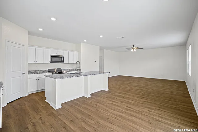 14403 Texas Coral — Photo 13