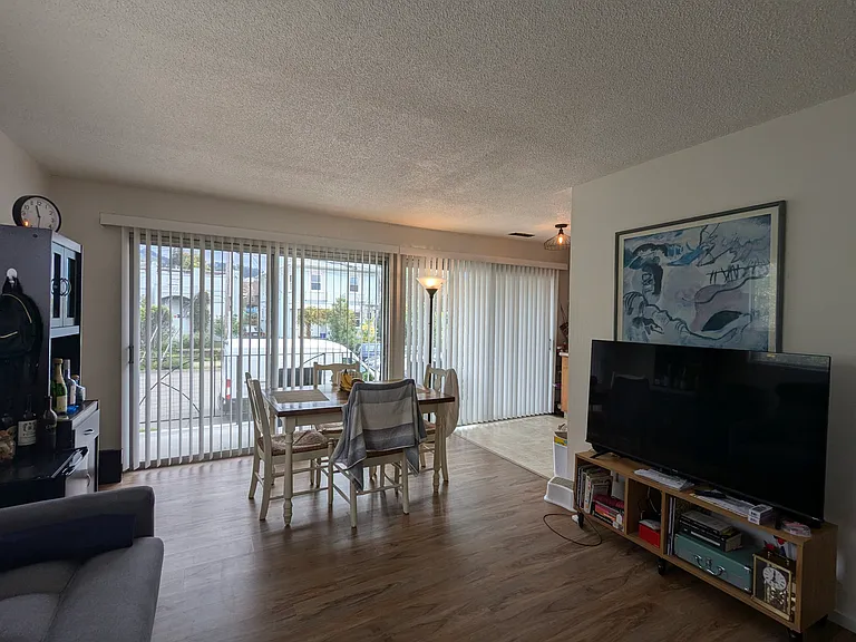 1810 Bonita Ave #B — Photo 2