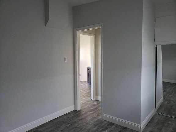 5th image of 7800 Athens Cir #7880