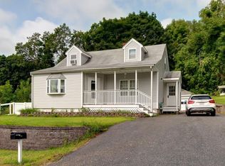 20 Williams St, Dudley, MA 01571