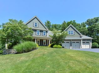 3 Gilbert Ln, Foxboro, MA 02035