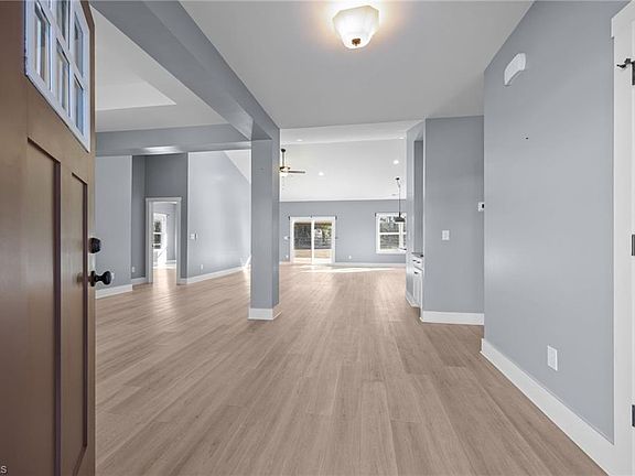 5th image of 307 Stoneyard Rd