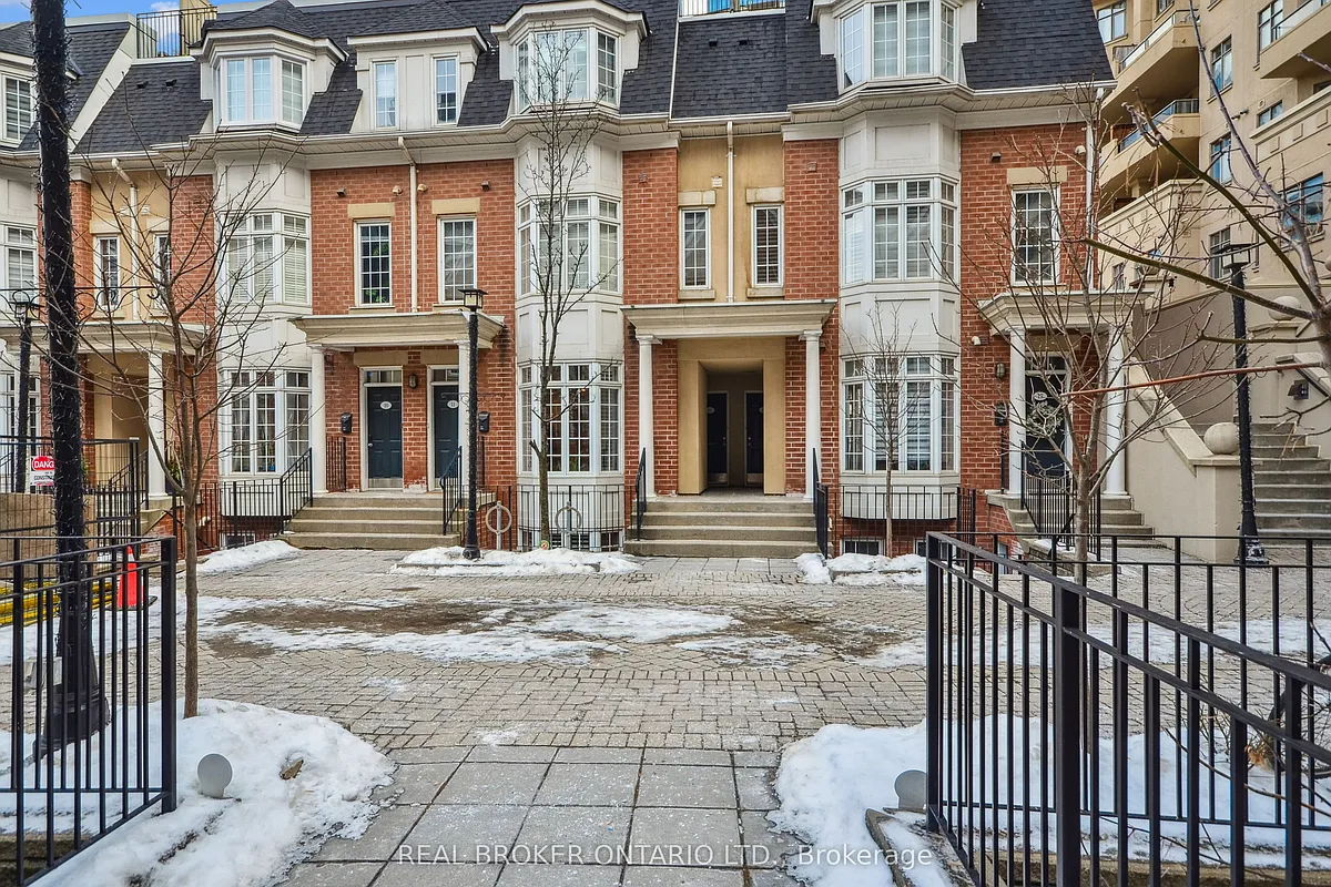 Building Photo - 11 Niagara St #12