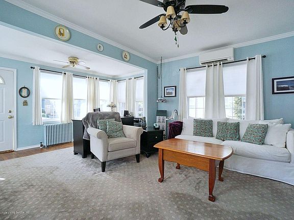 4th image of 117 Waldron Ave