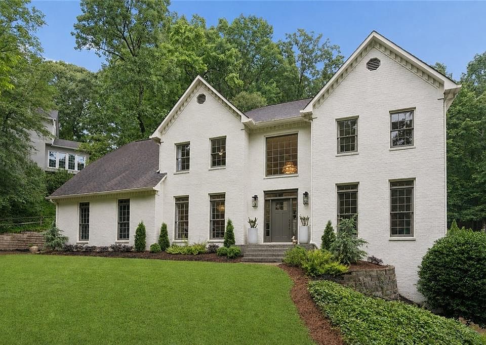 1st image of 2115 Azalea Dr