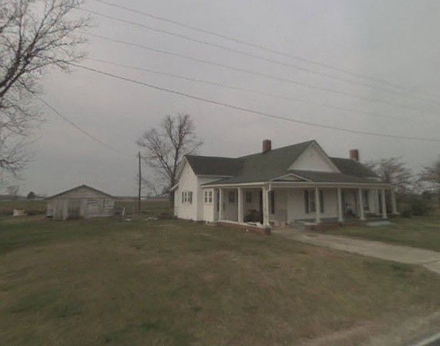 2nd image of 1475 Beautancus Rd