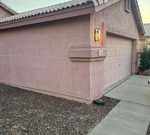 3rd image of 1113 W burgess Lane