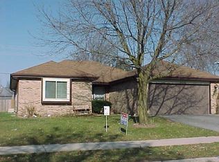 3120 Bloomfield Ct, Aurora, IL 60504