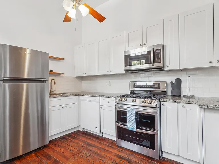 1226 Saint Andrew St #A — Photo 9