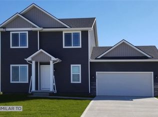 1707 E Detroit Pl, Indianola, IA 50125