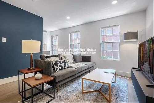 59 Joy St #2F Photo 1